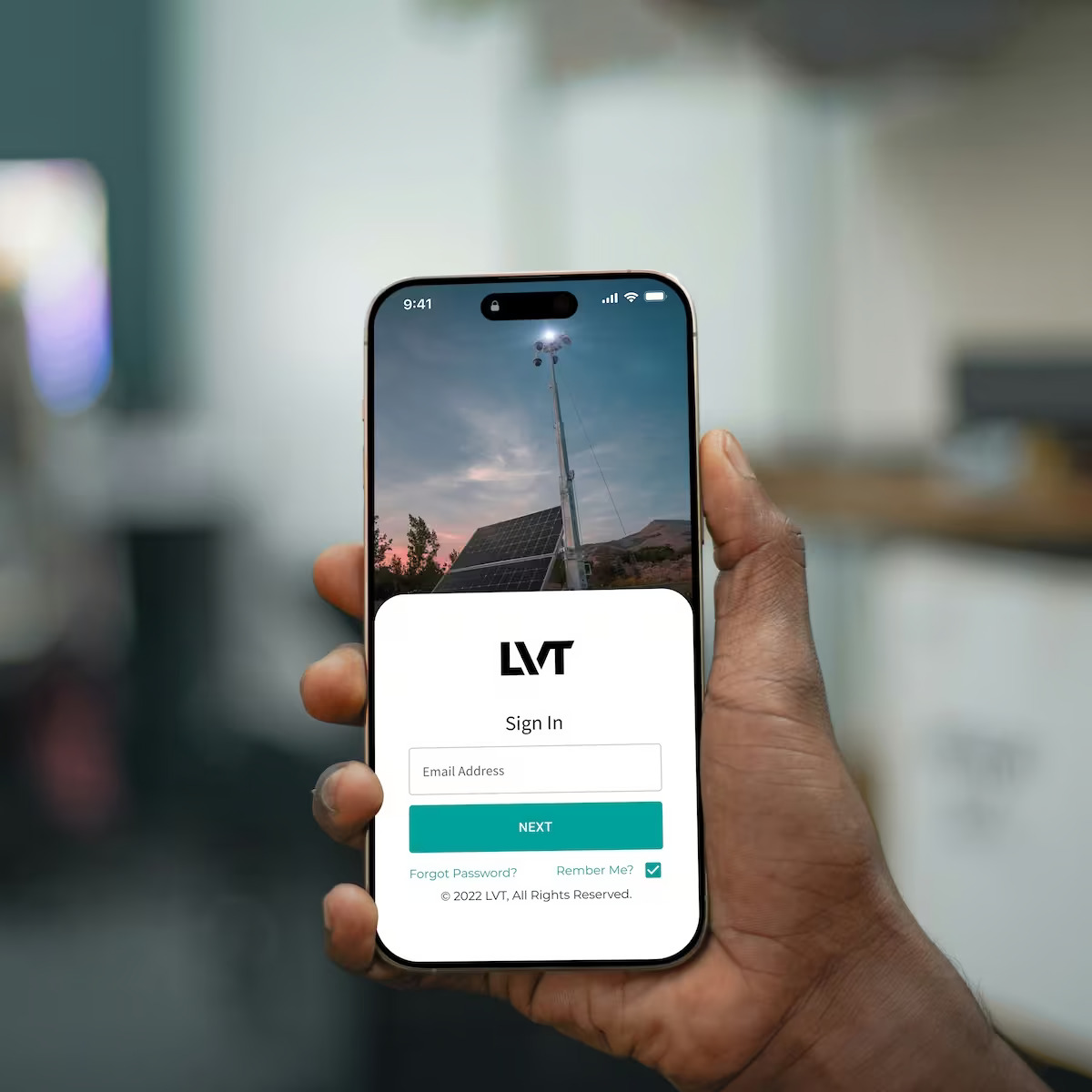 68430a6631930d8f5c34963e_mobile-app-intro-phone-screen-lvt-login